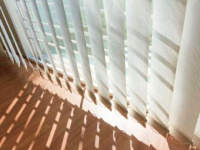 Пластиковые вертикальные жалюзи Пластиковые вертикальные жалюзи